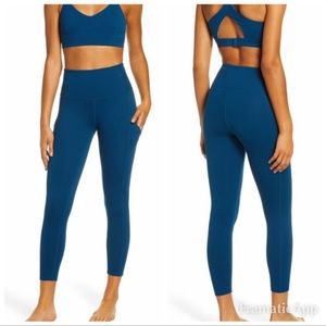 Zella Live In High Waist Pocket Leggings Blue M